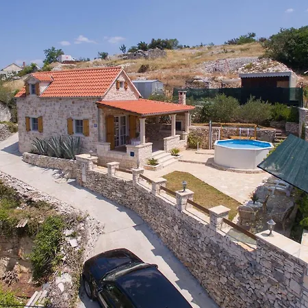 One-bedroom In Casa vacanze *